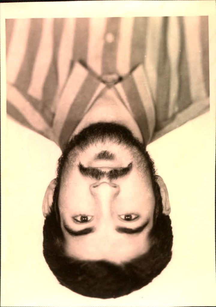 فاقد تصویر
